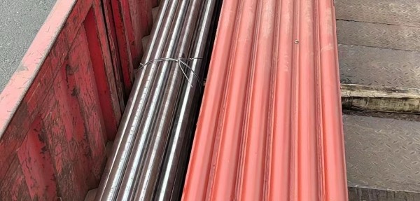雙面水冷壁管（內(nèi)螺紋）Φ60×12.2mm，材質(zhì)：12Cr1MoVG。含材質(zhì)證明、出廠合格證，水壓試驗(yàn)、通球報(bào)告等資料